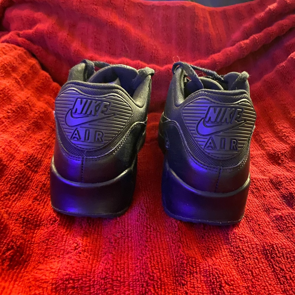 All Black Nike - Picture 3 of 7